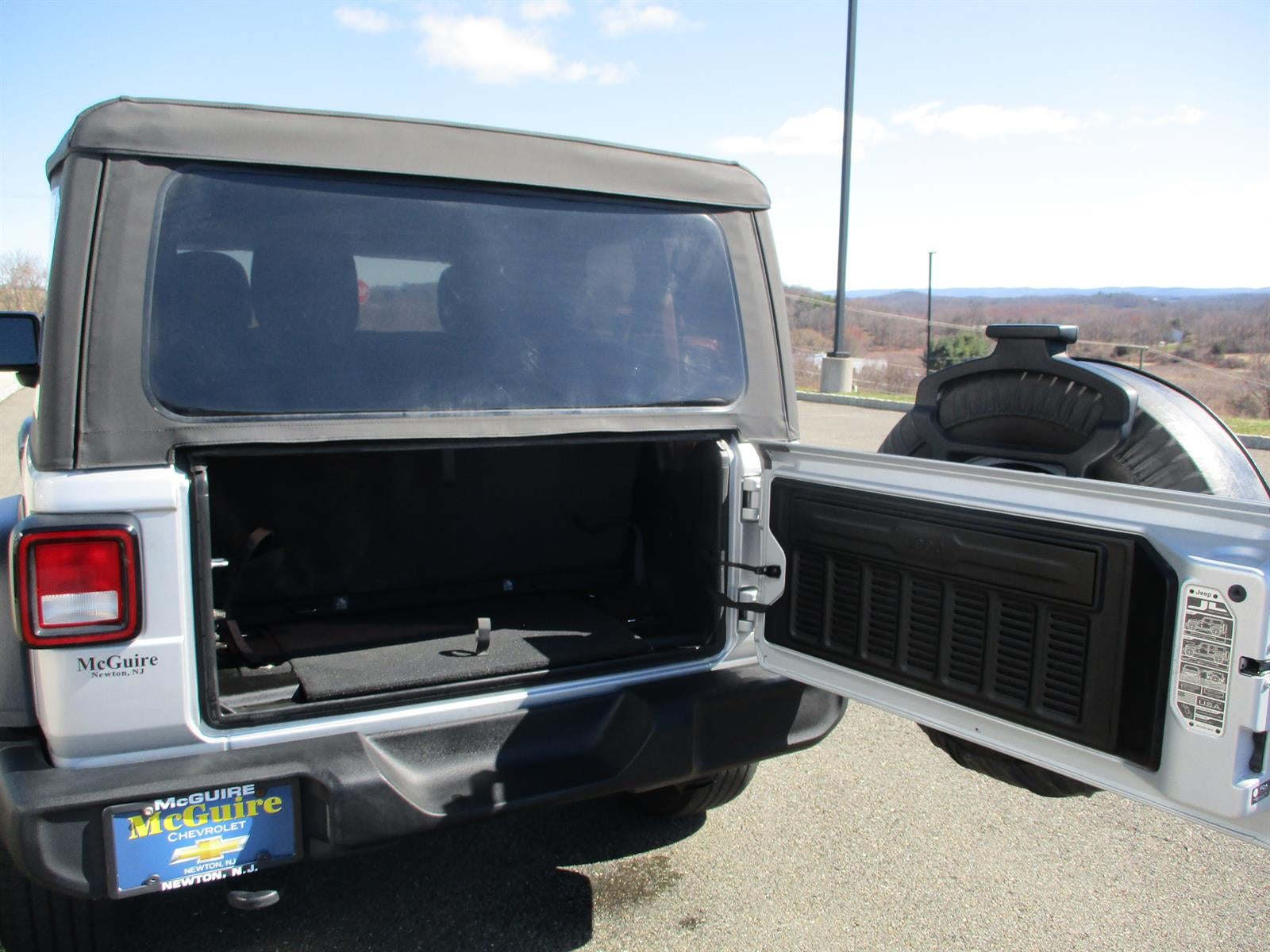 2022 Jeep Wrangler Sport S 4x4