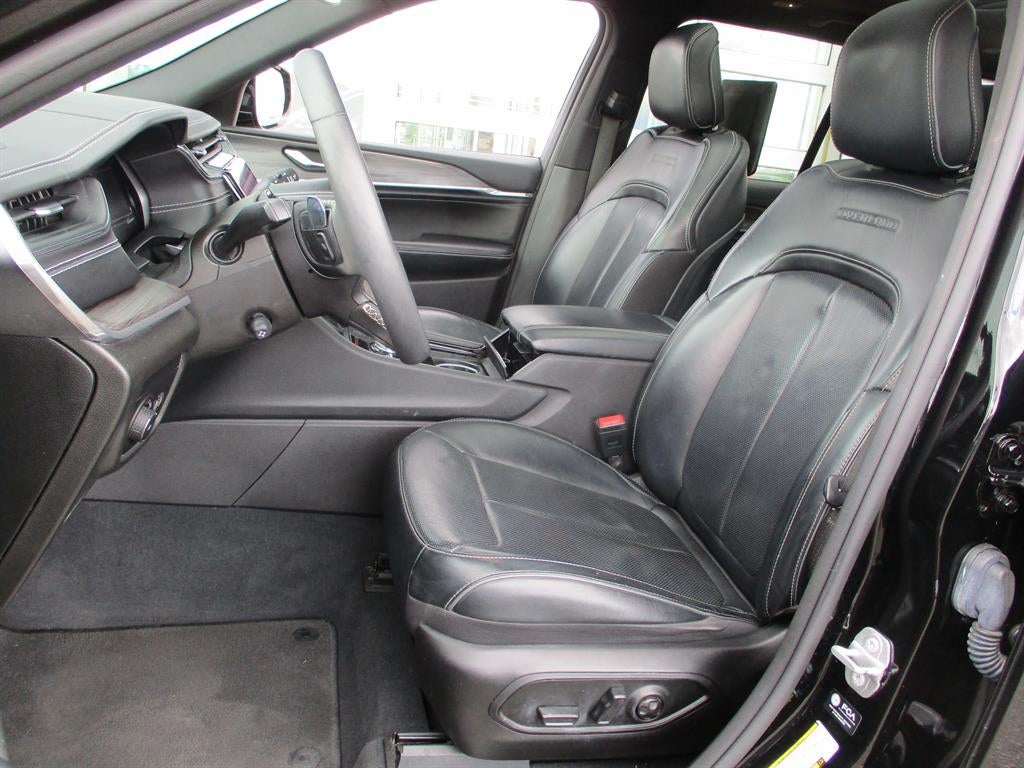 2023 Jeep Grand Cherokee Overland 4x4