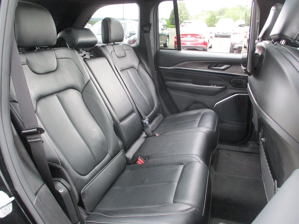 2023 Jeep Grand Cherokee Overland 4x4