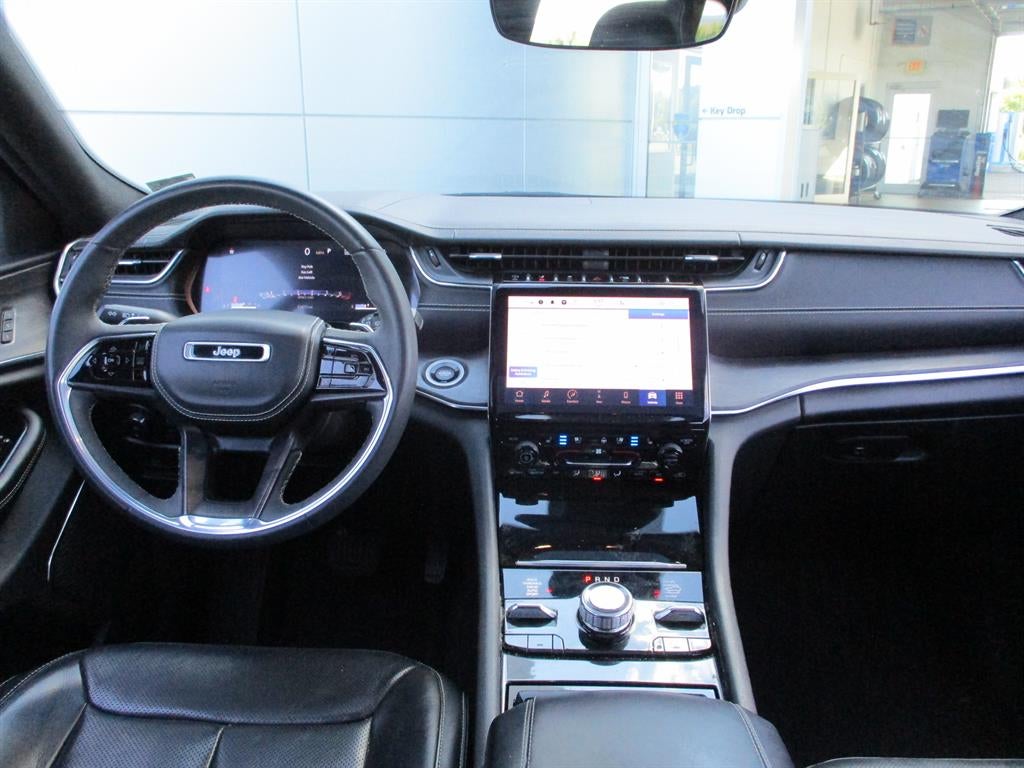 2023 Jeep Grand Cherokee Overland 4x4