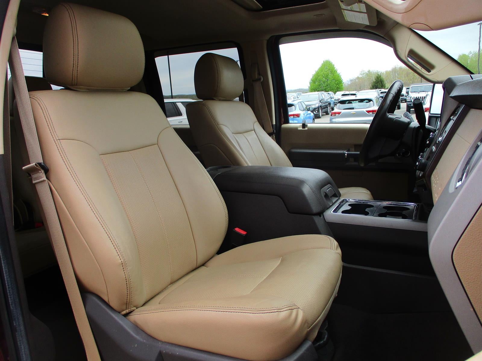 2015 Ford Super Duty F-250 SRW Lariat