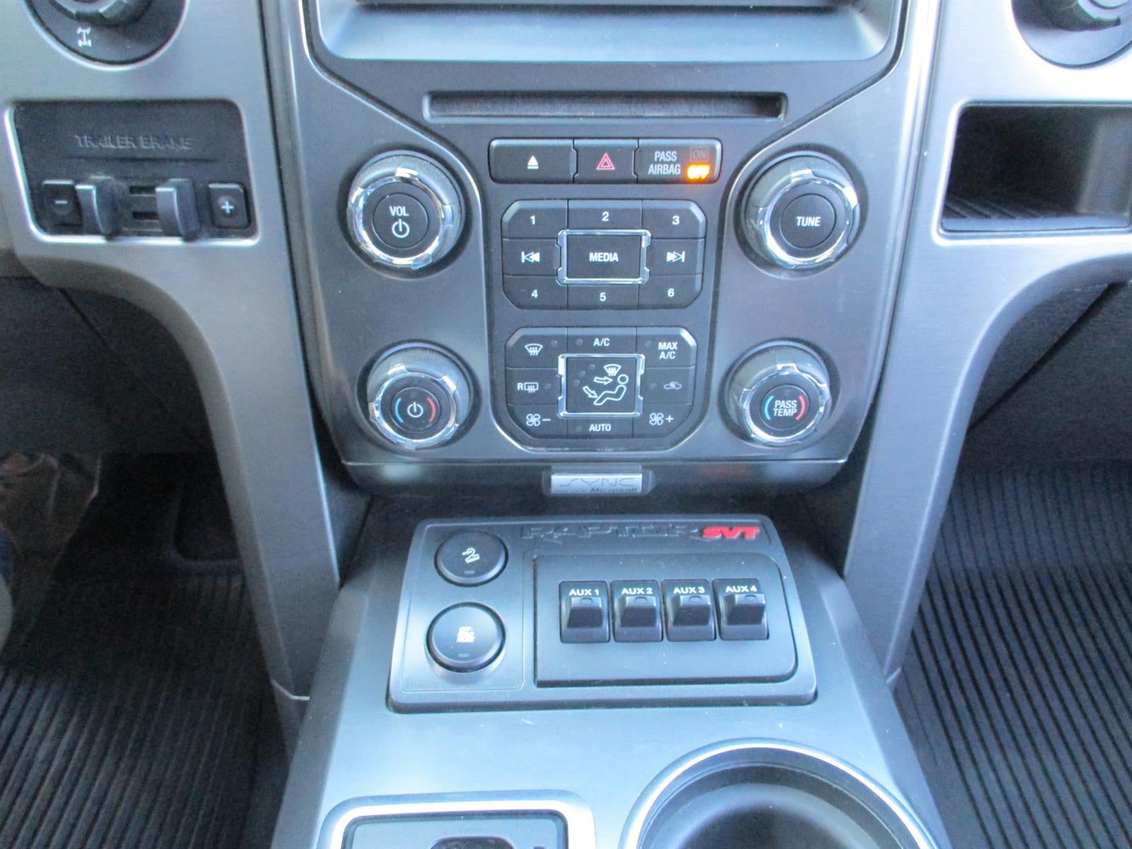 2014 Ford F-150 SVT Raptor