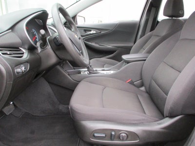 2023 Chevrolet Malibu LS