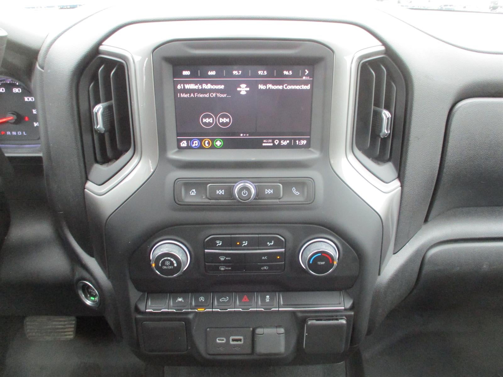 2022 Chevrolet Silverado 1500 Custom