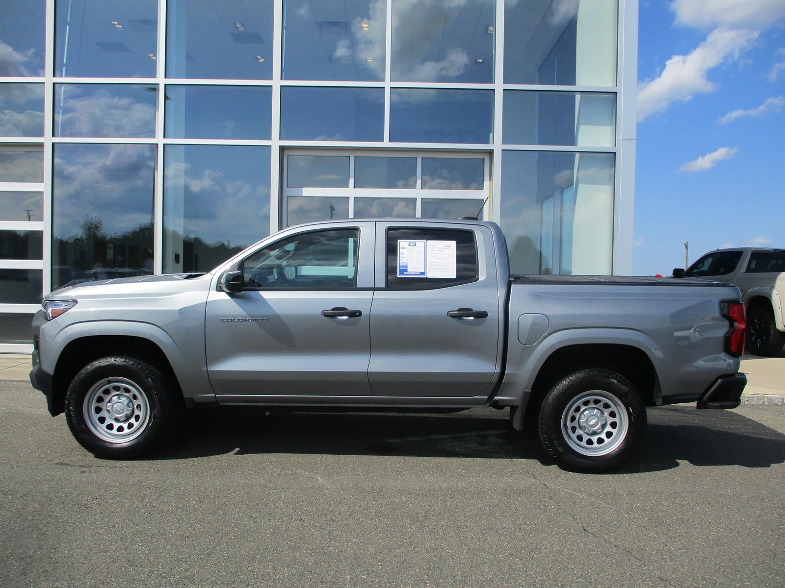 2023 Chevrolet Colorado WT