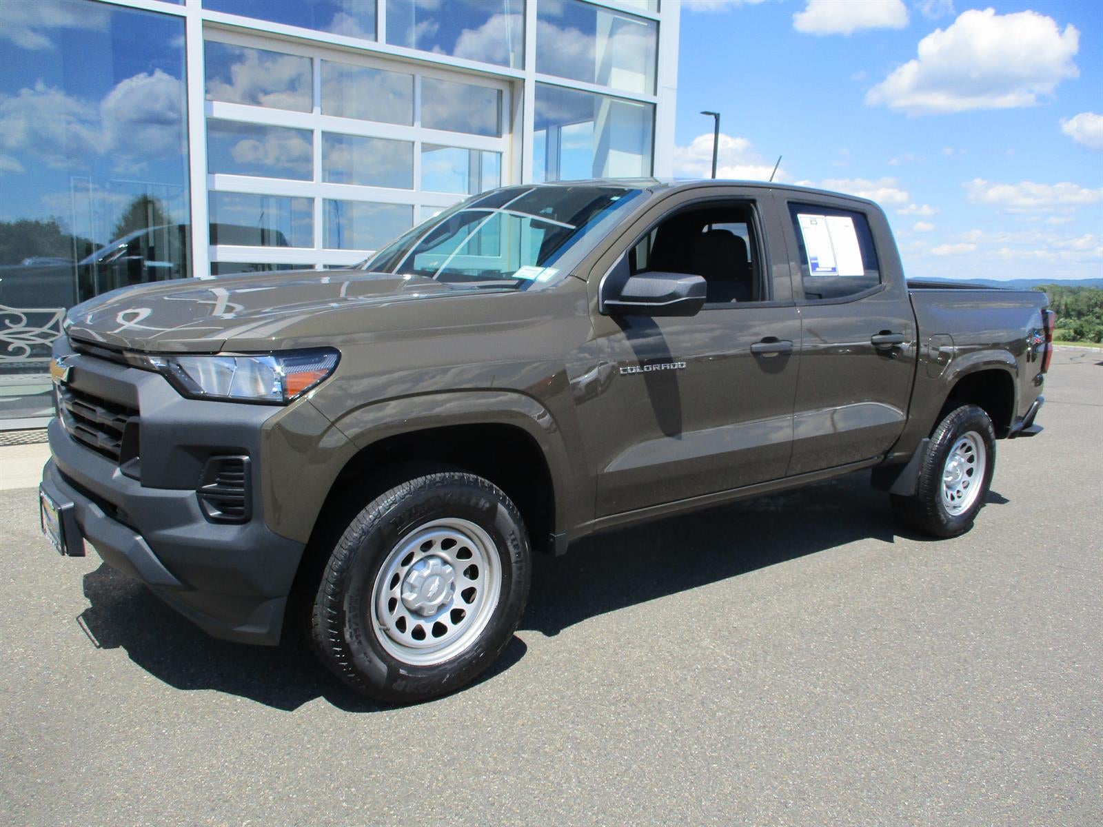 2023 Chevrolet Colorado WT