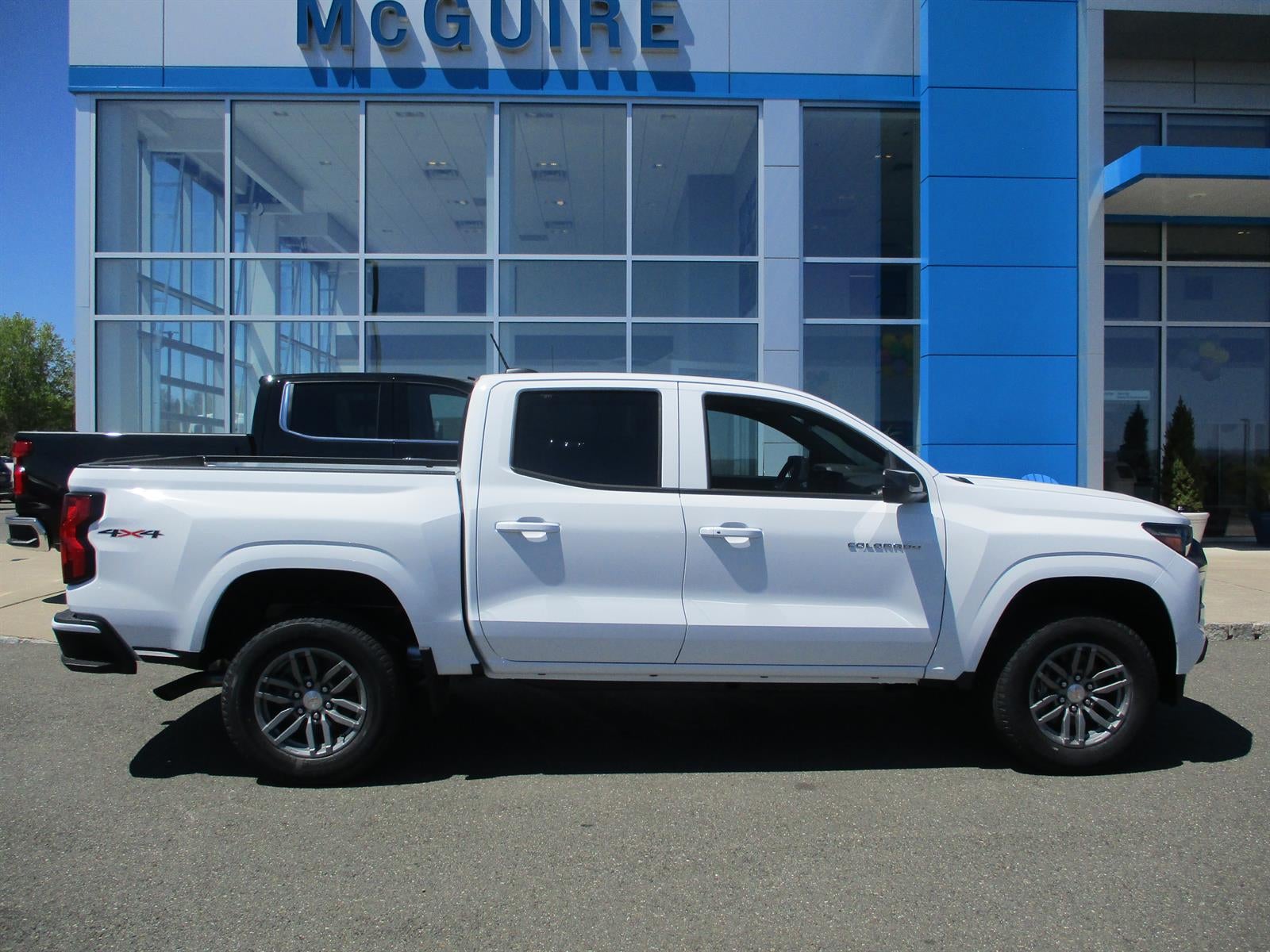 2023 Chevrolet Colorado 4WD LT