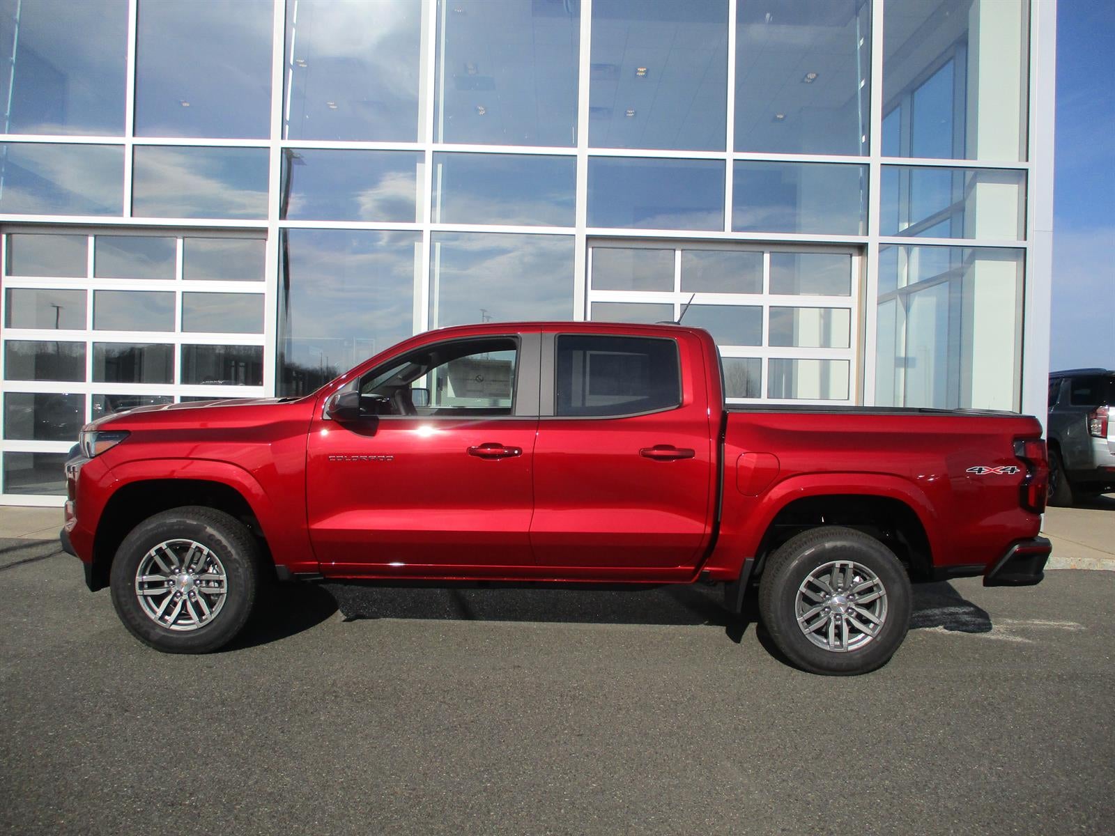 2023 Chevrolet Colorado 4WD LT