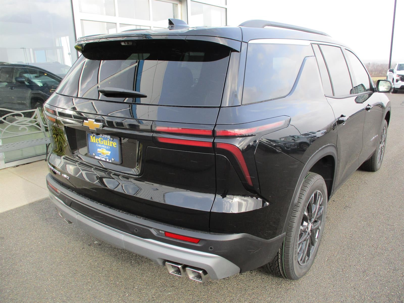 2027 Chevrolet Traverse LT