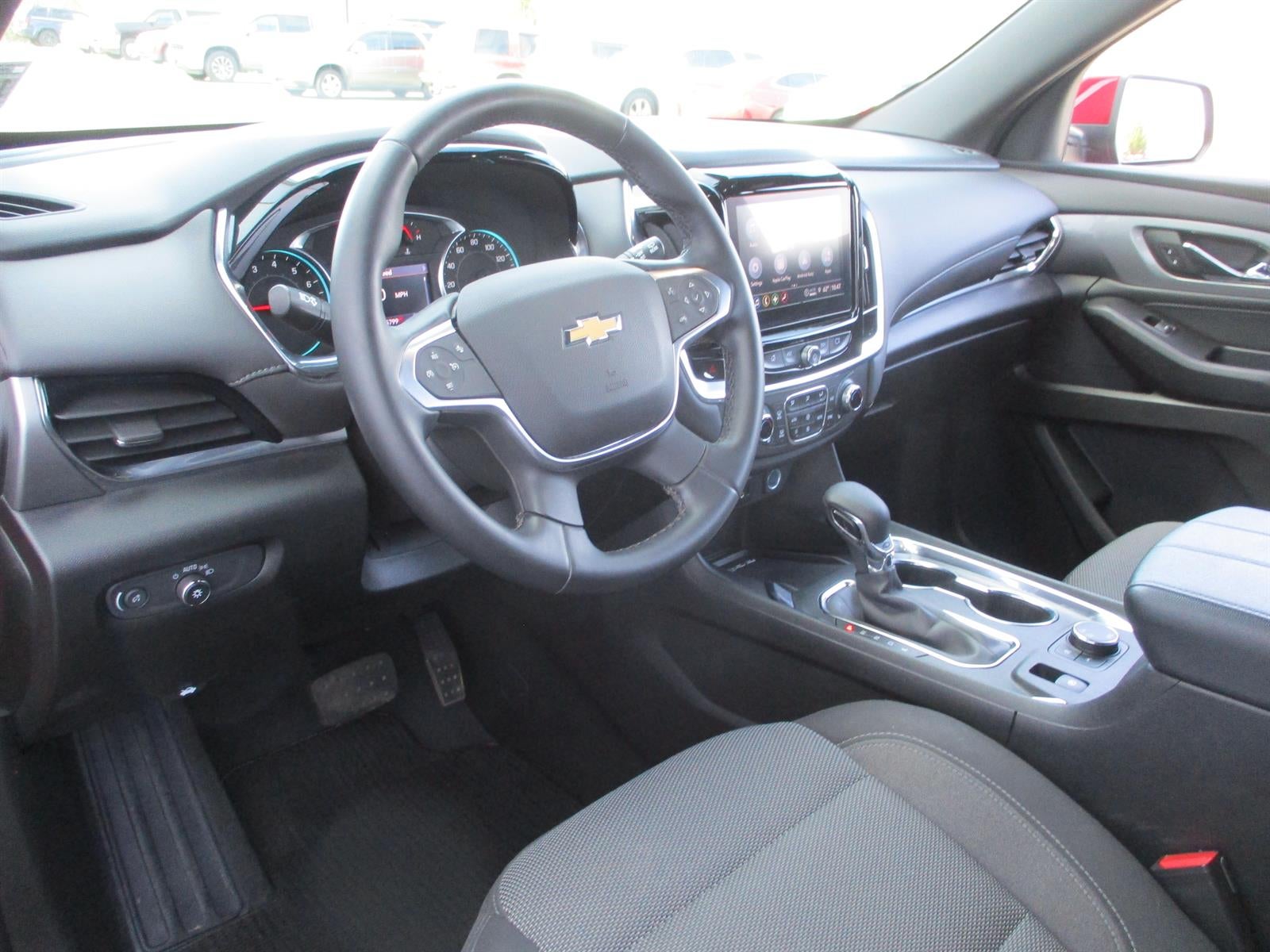 2023 Chevrolet Traverse LT Cloth