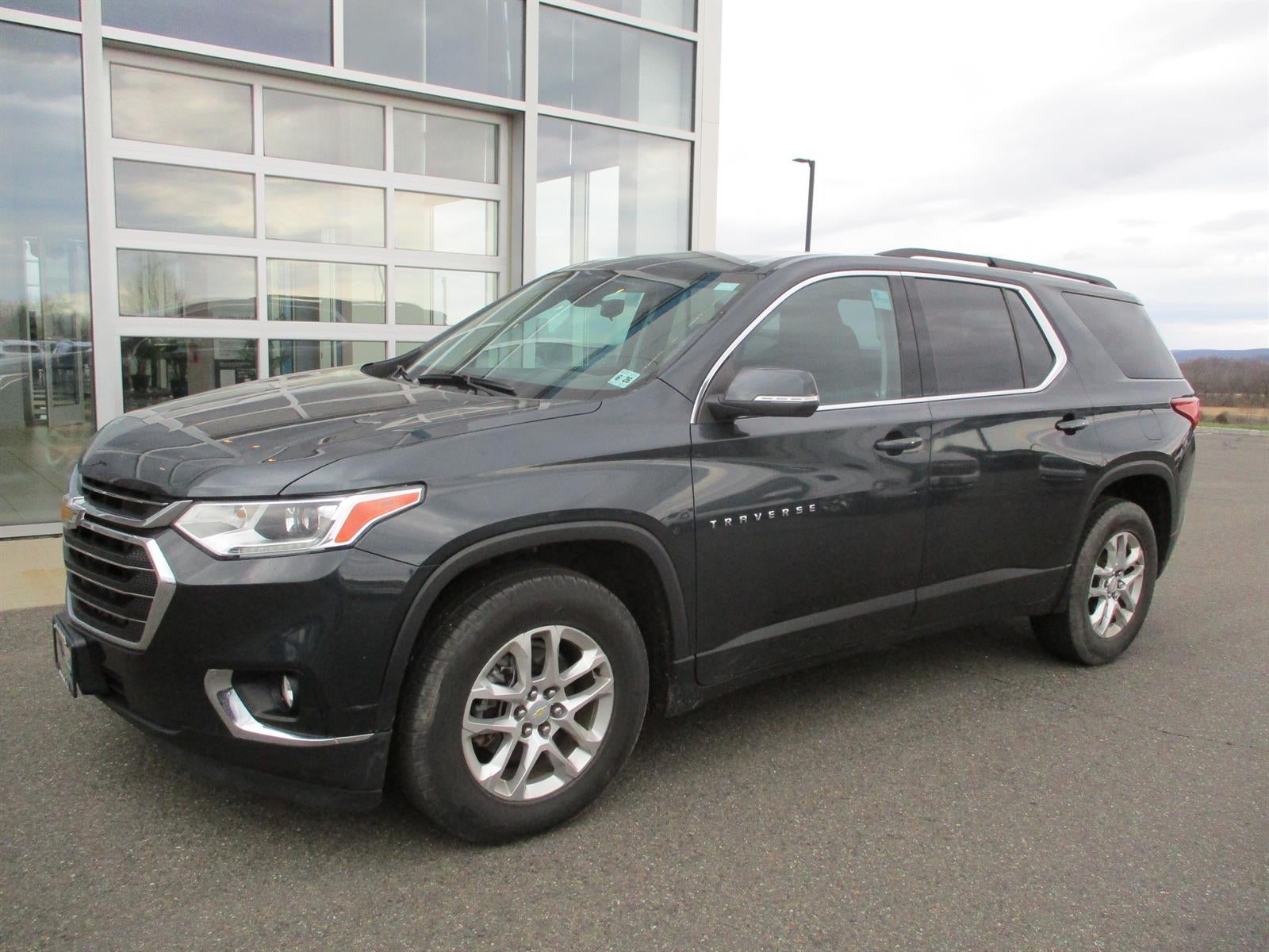 2021 Chevrolet Traverse LT Cloth