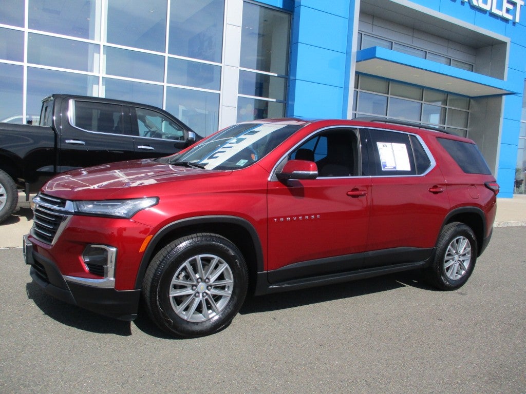2023 Chevrolet Traverse LT Cloth