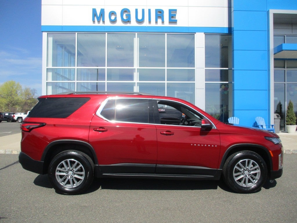 2023 Chevrolet Traverse LT Cloth