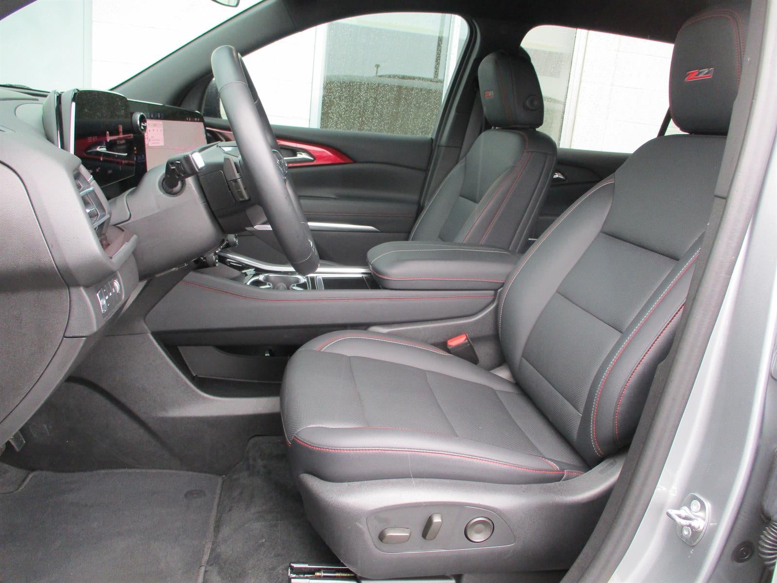 2024 Chevrolet Traverse Z71 - Photo 13