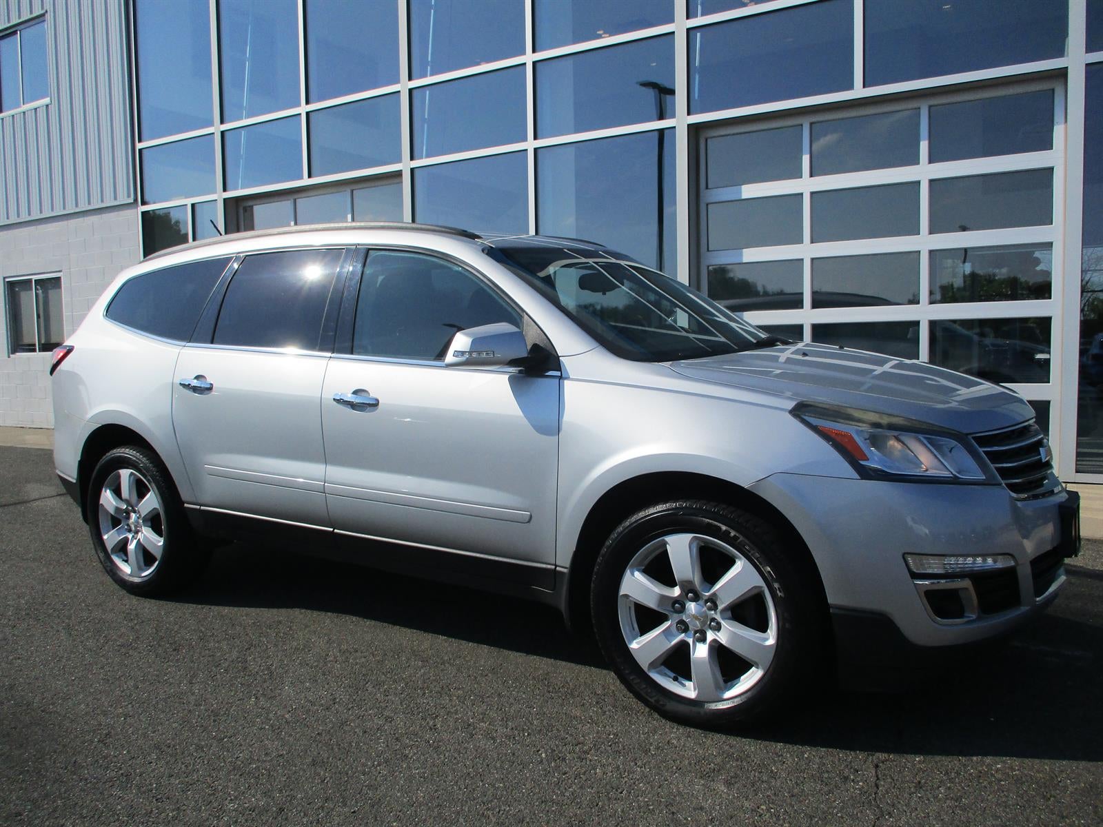 2017 Chevrolet Traverse LT