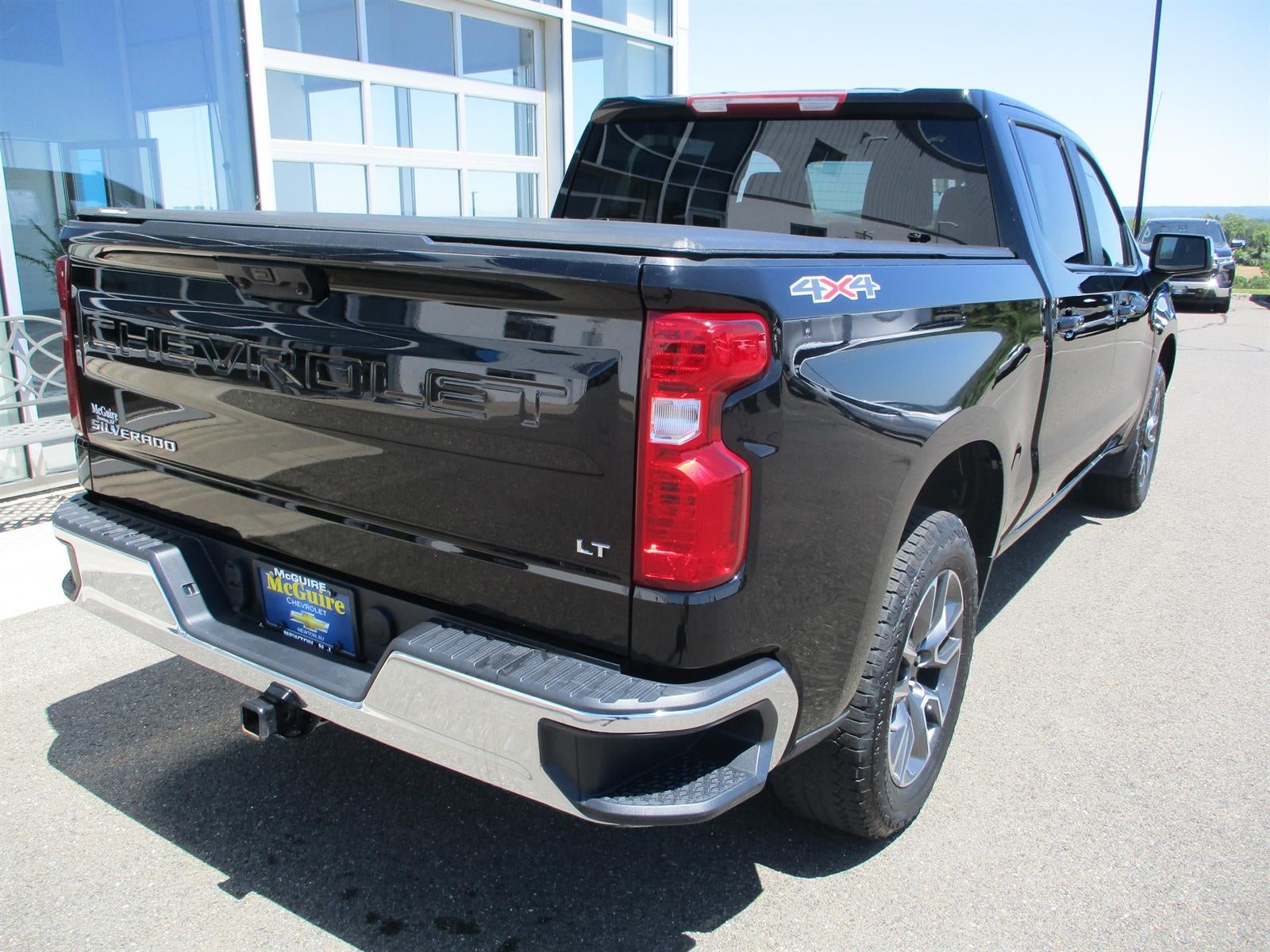 2025 Chevrolet Silverado 1500 LT (2FL)