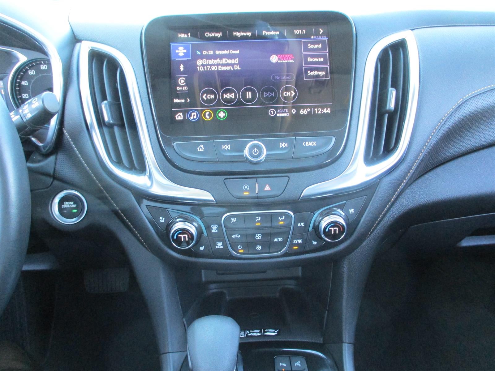2024 Chevrolet Equinox Premier