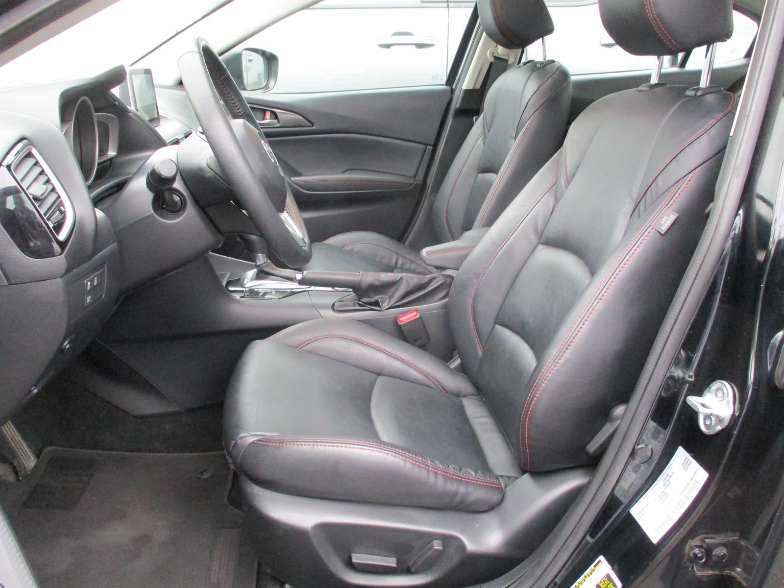 2015 Mazda Mazda3 i Grand Touring