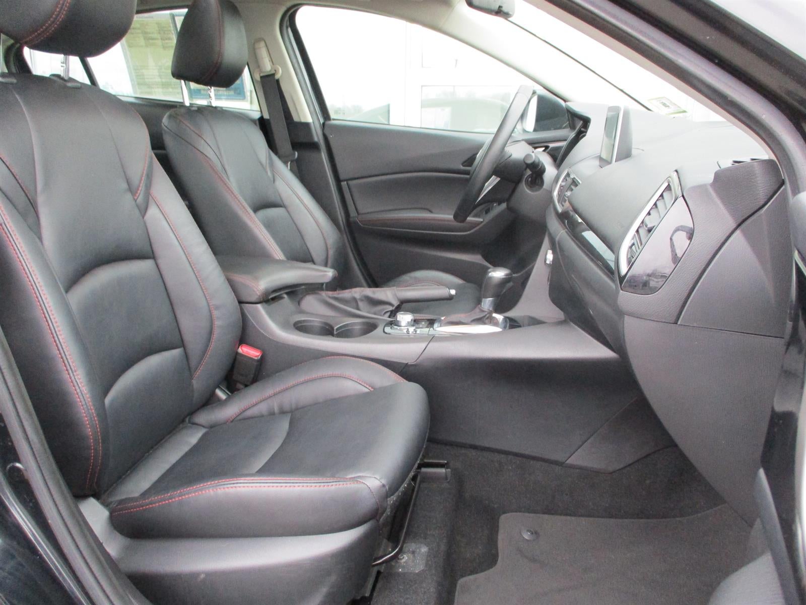 2015 Mazda Mazda3 i Grand Touring