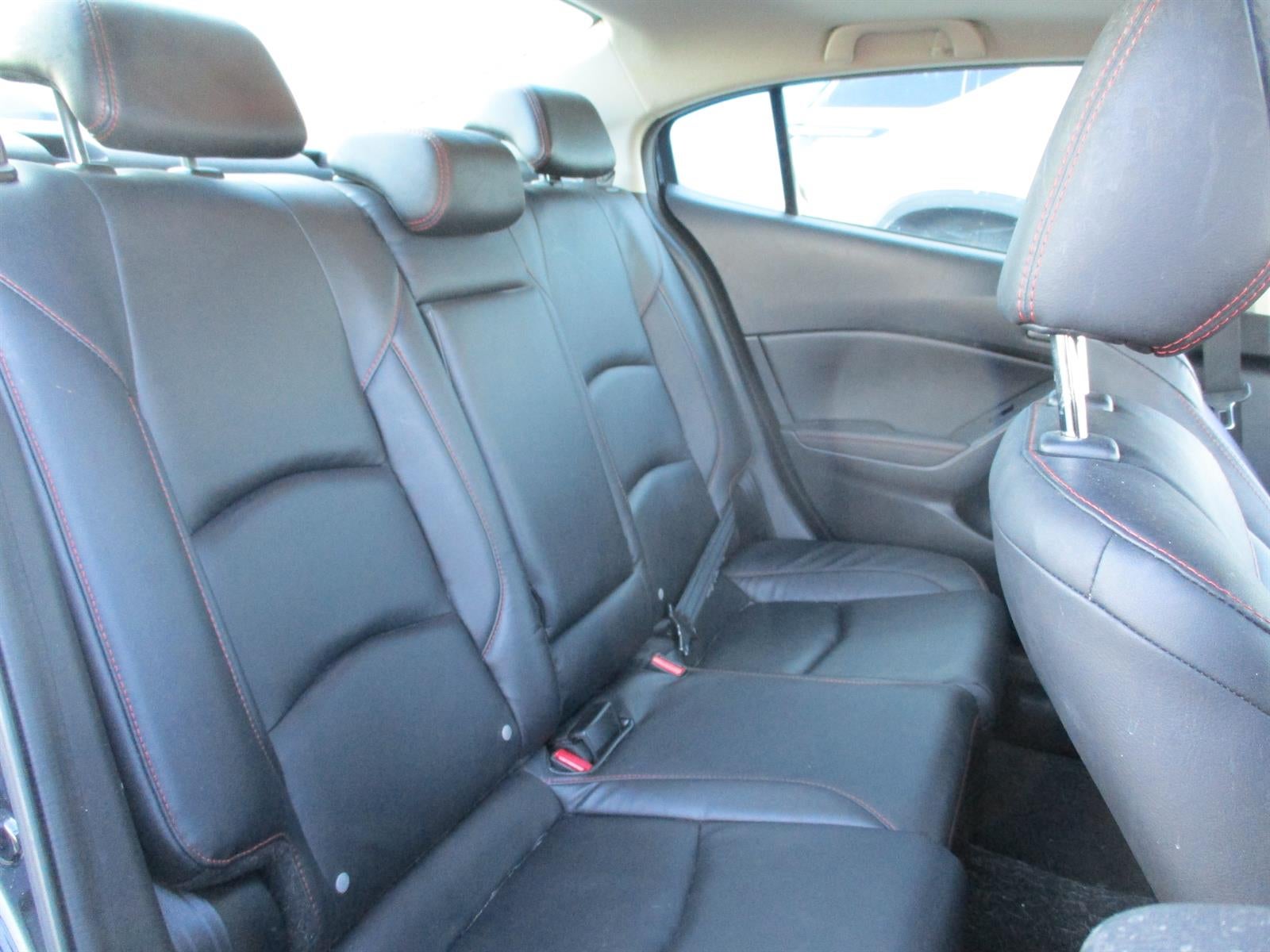 2015 Mazda Mazda3 i Grand Touring