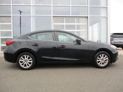 2015 Mazda Mazda3 i Grand Touring