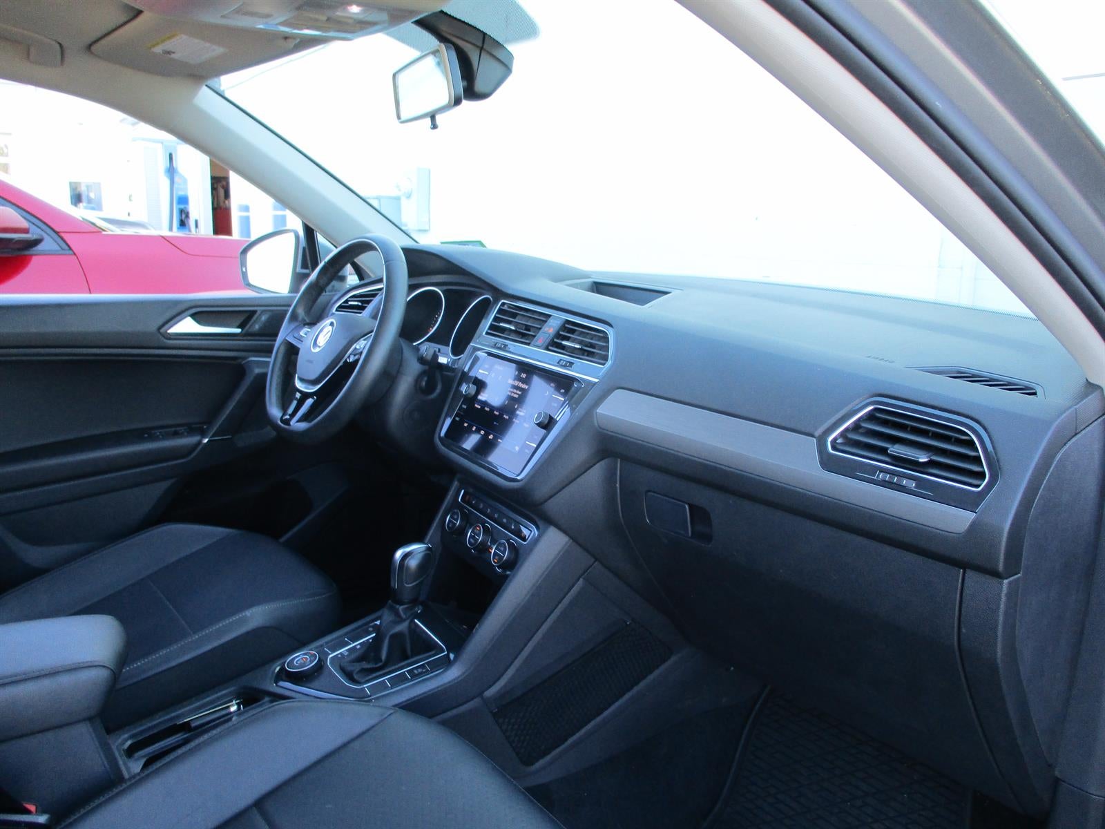 2020 Volkswagen Tiguan SE