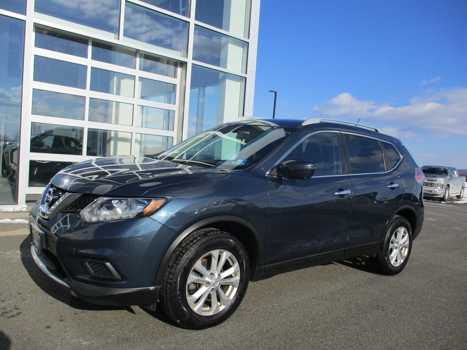 2016 Nissan Rogue SV
