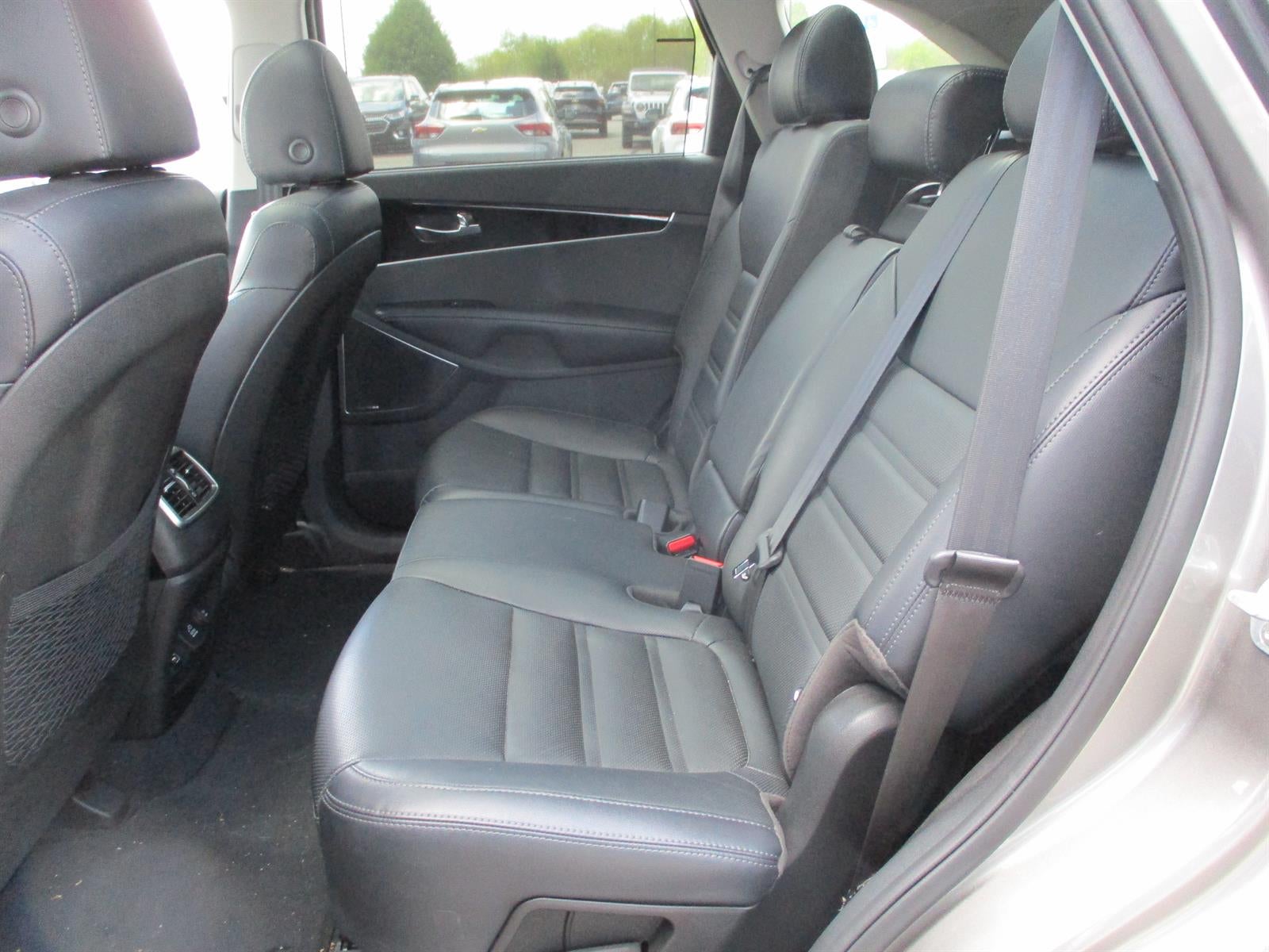 2019 Kia Sorento 3.3L SX
