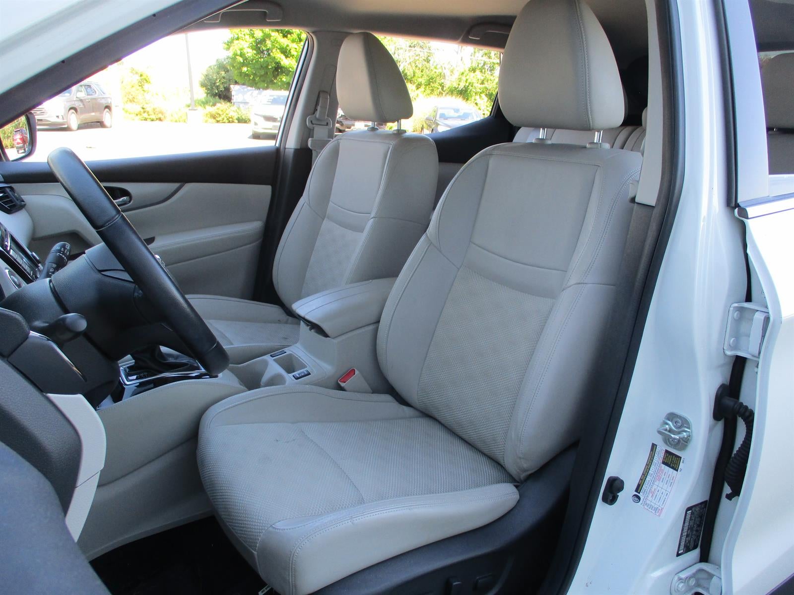 2020 Nissan Rogue Sport SV AWD Xtronic CVT