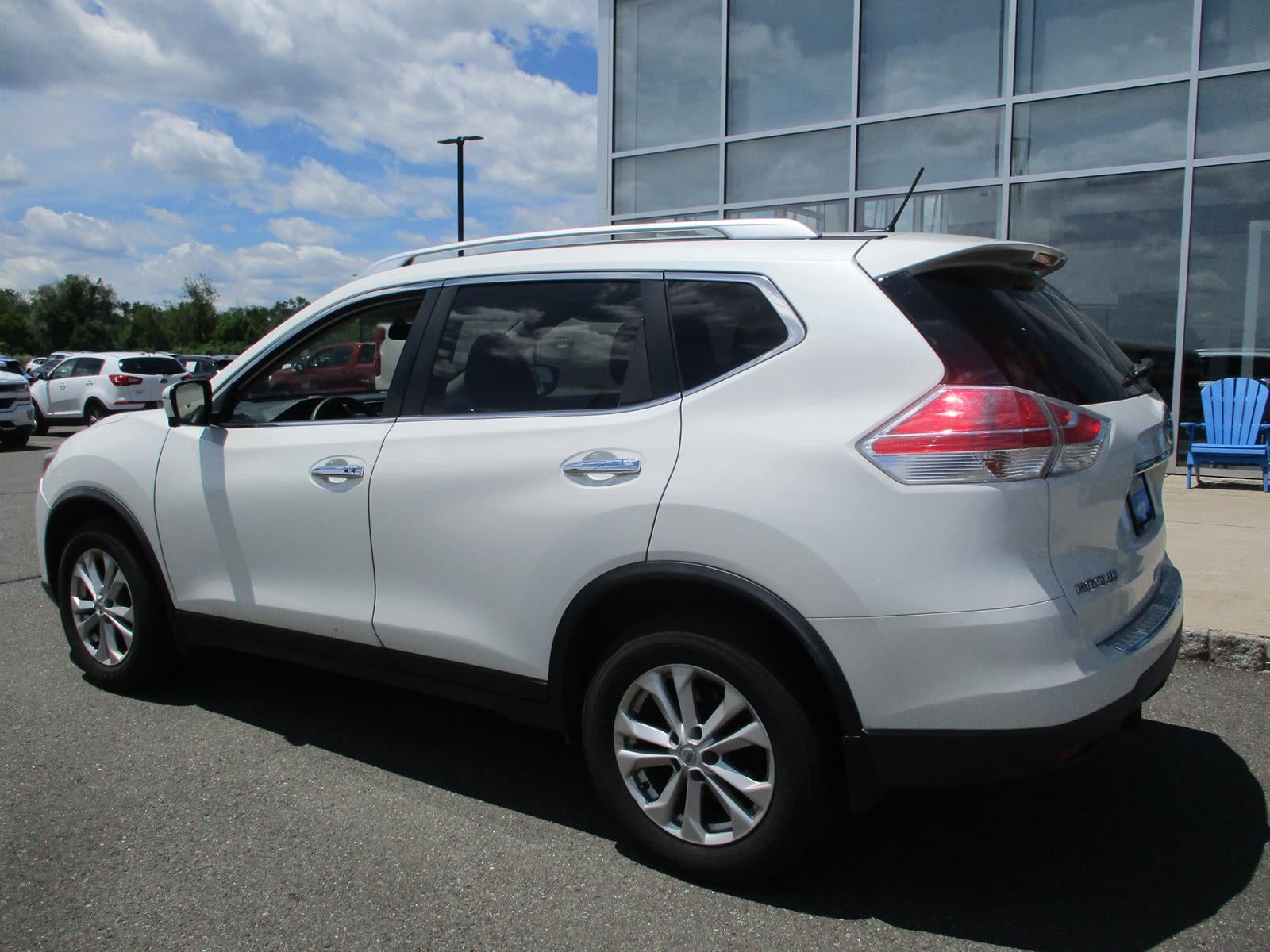 2016 Nissan Rogue SV
